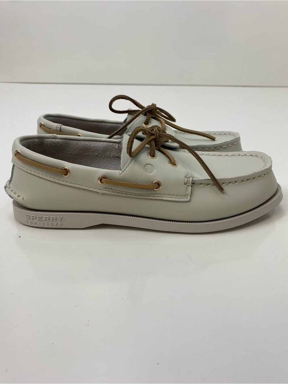 Sperry x Nordstrom Leather Boat Shoes in Cream with Tan Insole - Picture 4 of 7